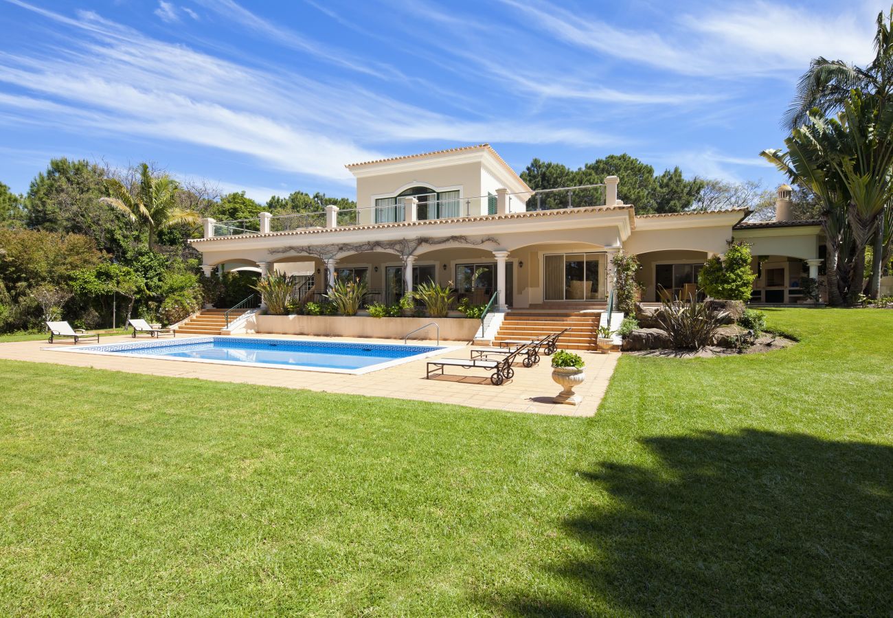 Villa in Quinta do Lago - QUINTA DO LAGO AMAZING VILLA 2 WITH POOL by HOMING