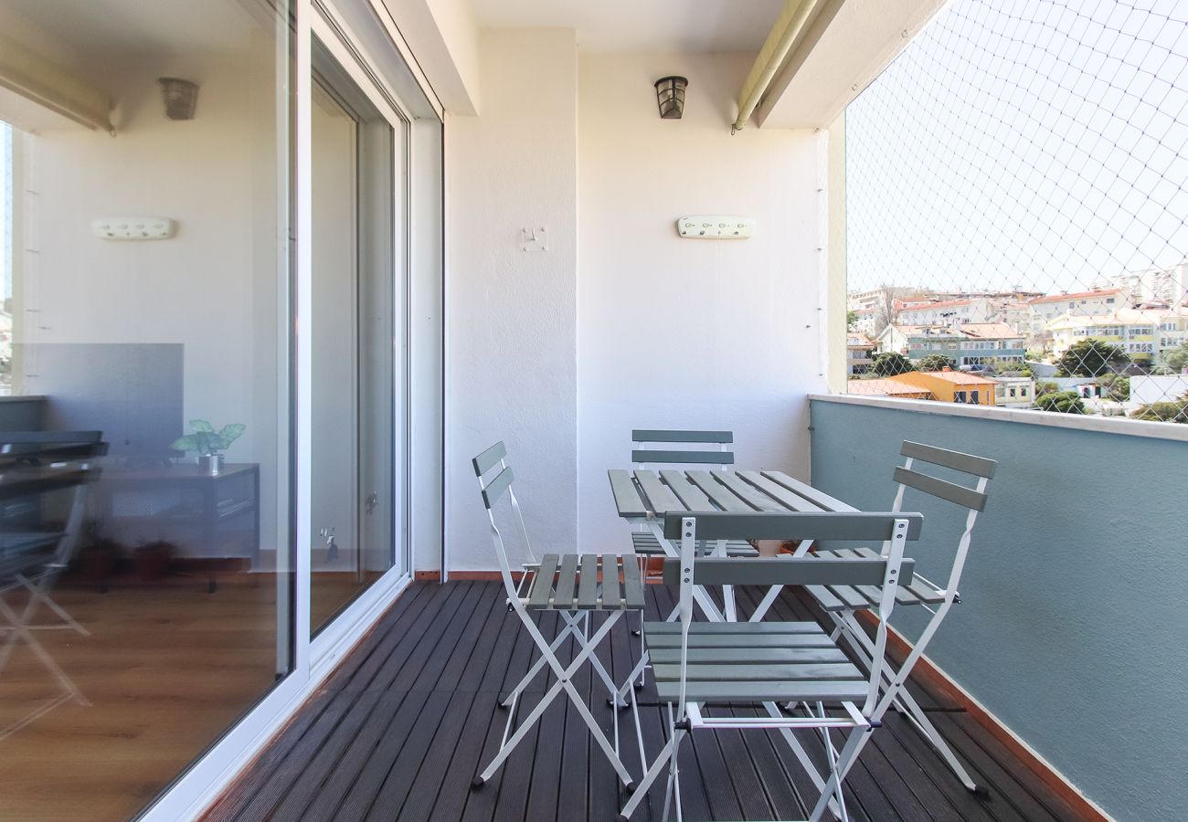 Apartment in Lisbon - OLIVAIS BALCONY by HOMING