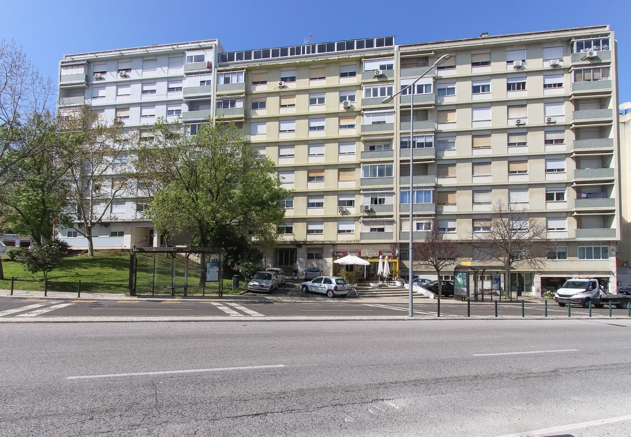 Apartment in Lisbon - OLIVAIS BALCONY by HOMING