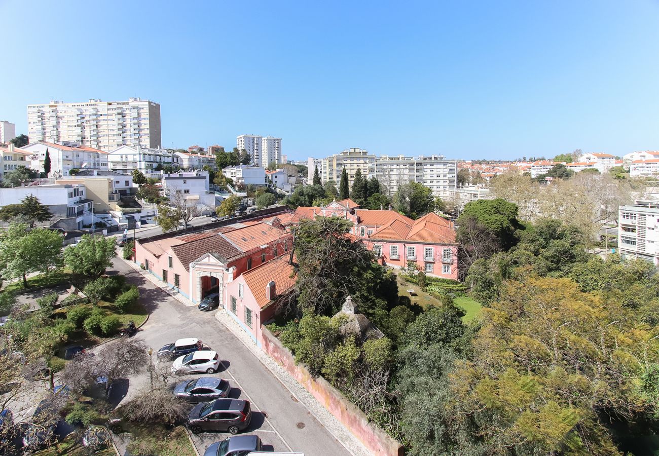 Apartment in Lisbon - OLIVAIS BALCONY by HOMING