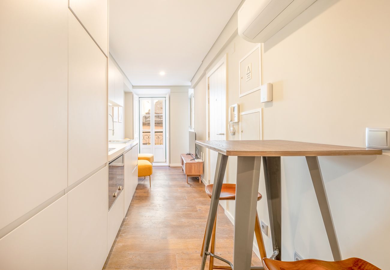 Studio in Lisbon - BAIRRO ALTO PRIME STUDIO I by HOMING