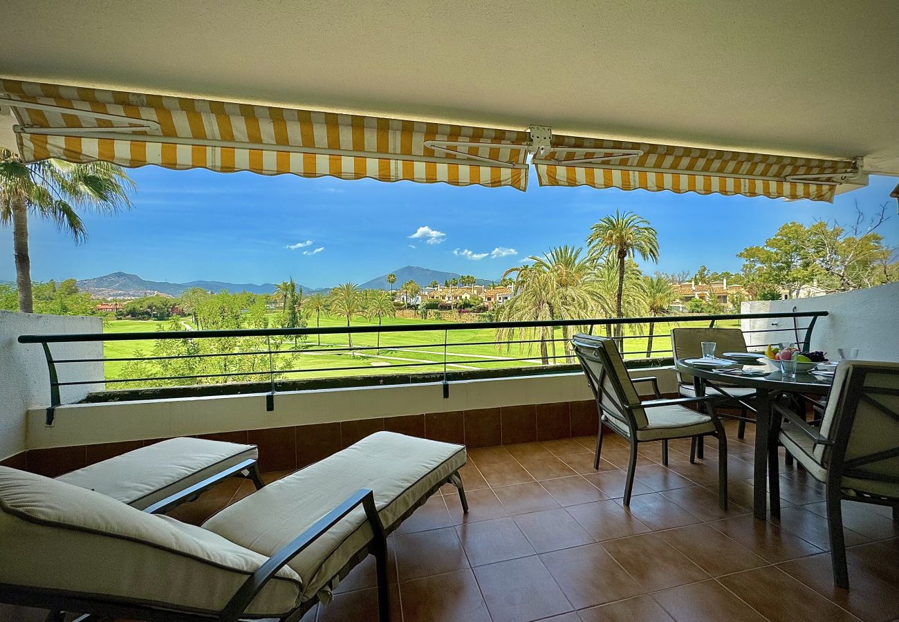 Residence in Marbella - GUADALMINA ALTA GOLF VIEWS by HOMING