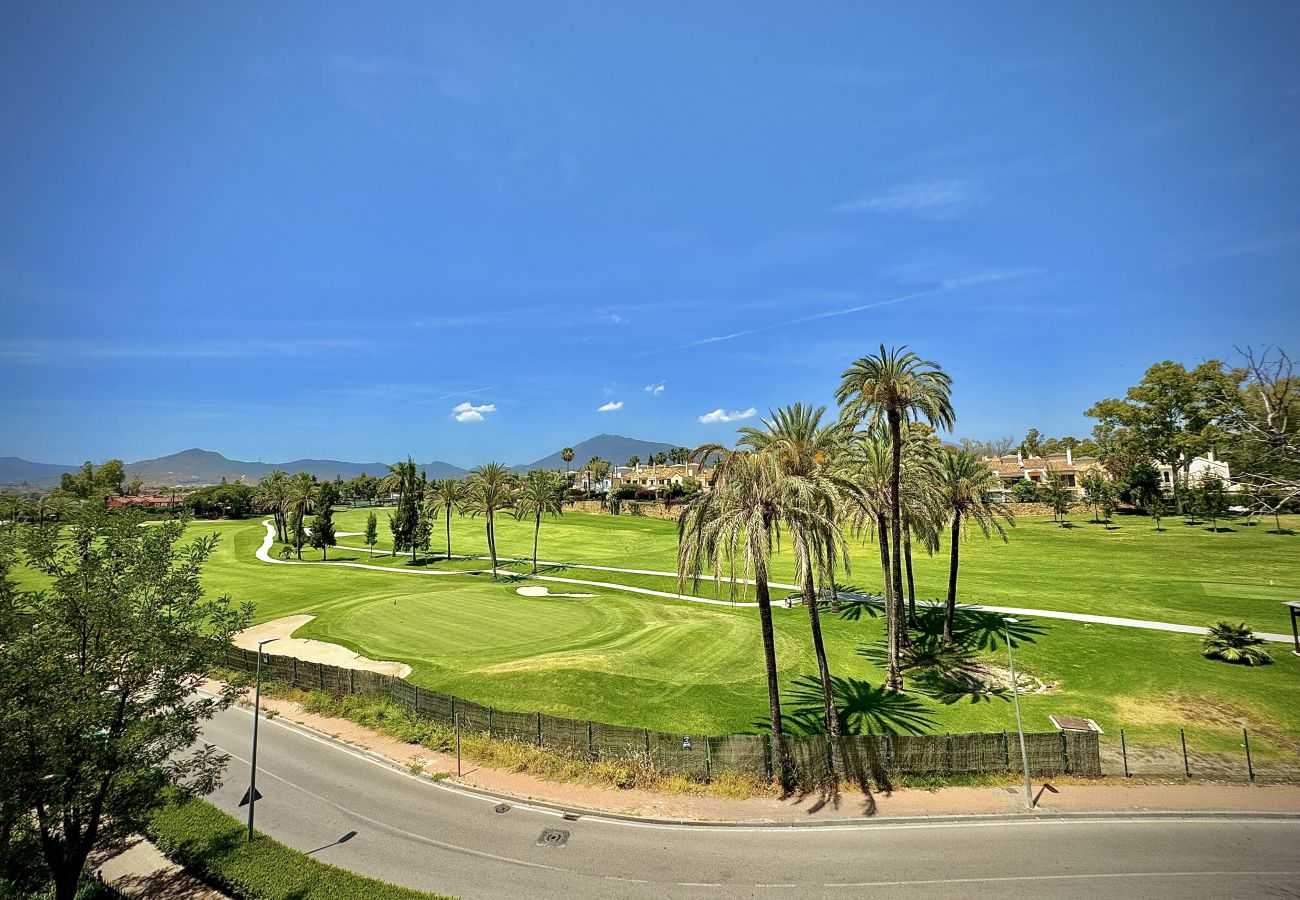 Residence in Marbella - GUADALMINA ALTA GOLF VIEWS by HOMING