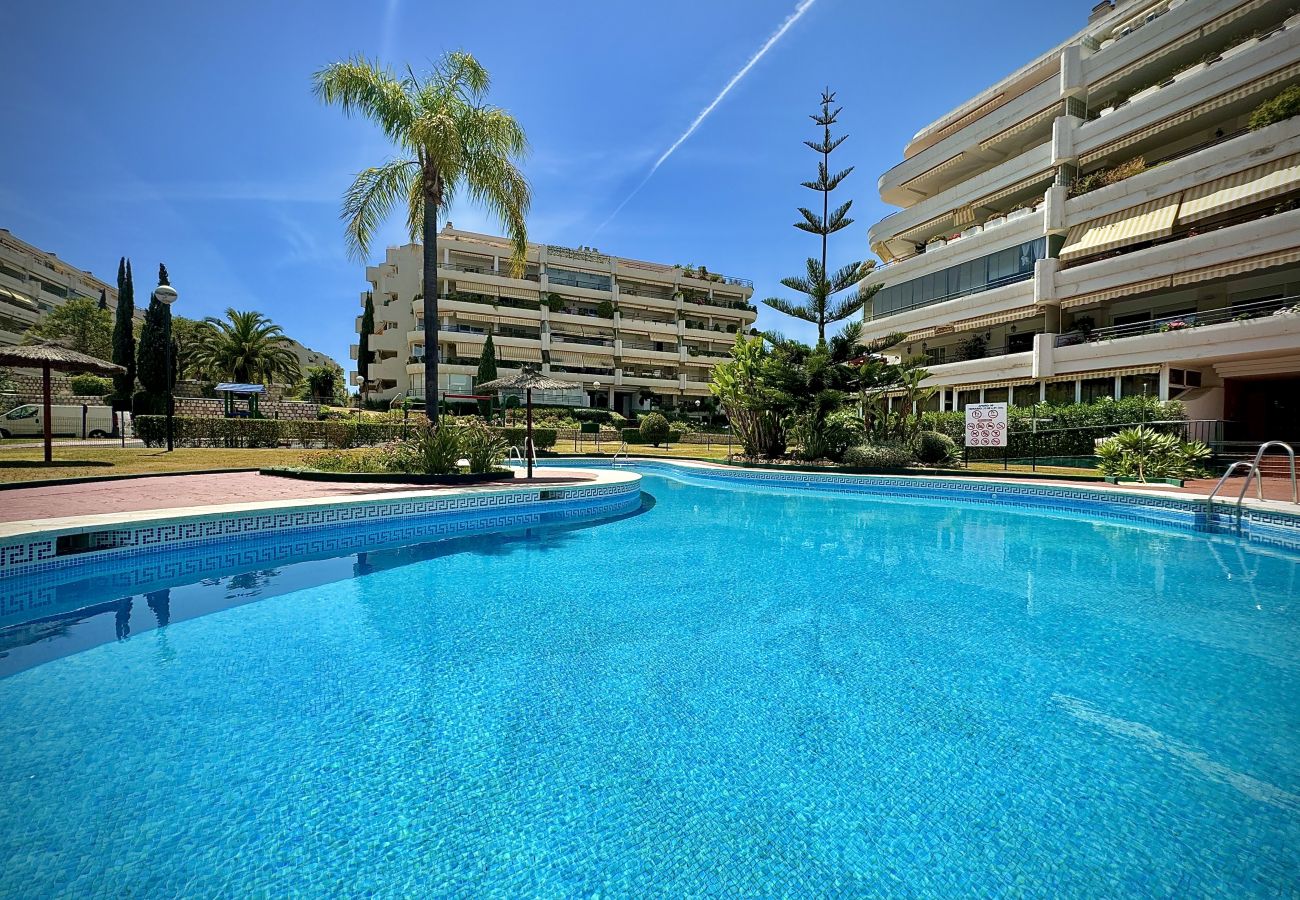 Residence in Marbella - GUADALMINA ALTA GOLF VIEWS by HOMING