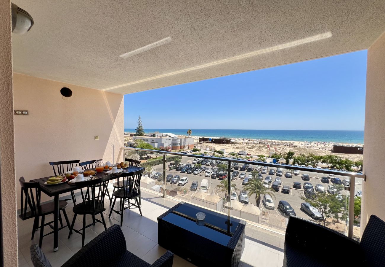 Apartment in Monte Gordo - MONTE GORDO BEACH OCEAN VIEW 3 by HOMING