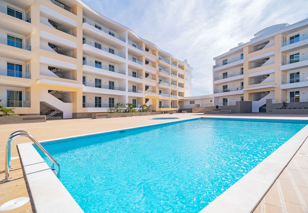 Apartment in Lagos - LAGOS MARINA VIEW 2 WITH POOL by HOMING