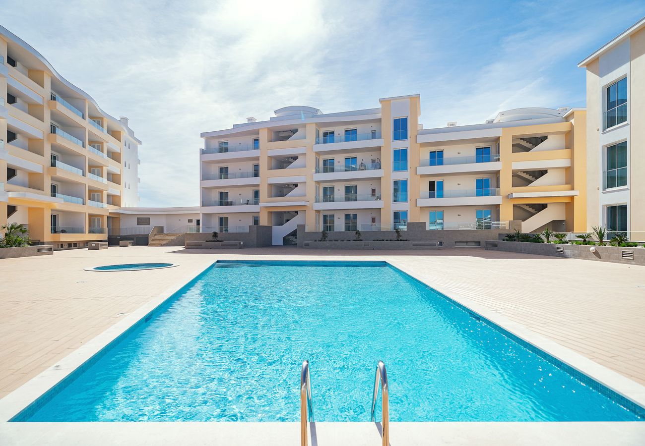 Apartment in Lagos - LAGOS MARINA VIEW 5 WITH POOL by HOMING