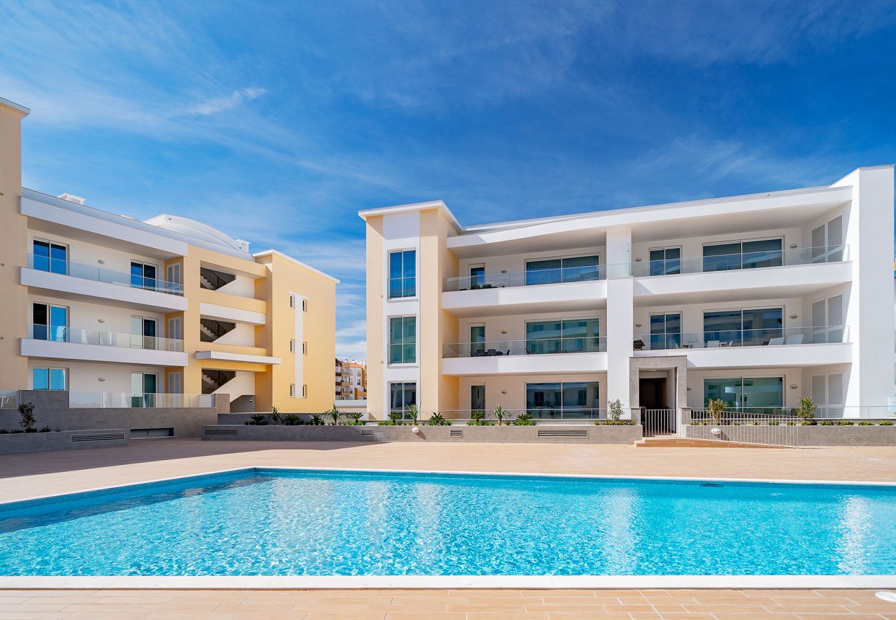 Apartment in Lagos - LAGOS MARINA VIEW 5 WITH POOL by HOMING