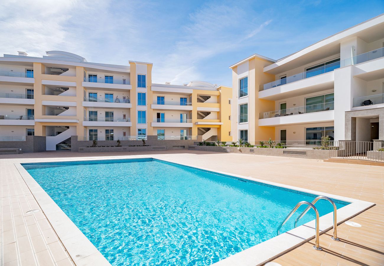 Apartment in Lagos - LAGOS MARINA VIEW 5 WITH POOL by HOMING