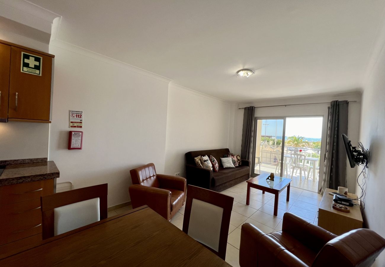 Apartment in Monte Gordo - MONTE GORDO BEACH OCEAN VIEW 5 by HOMING