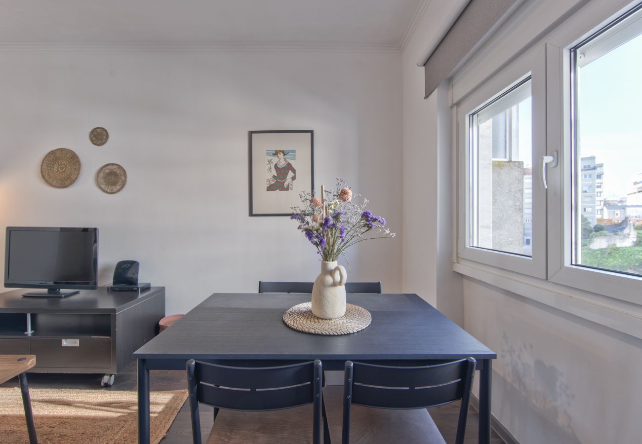 Apartment in Lisbon - AJUDA TYPICAL by HOMING