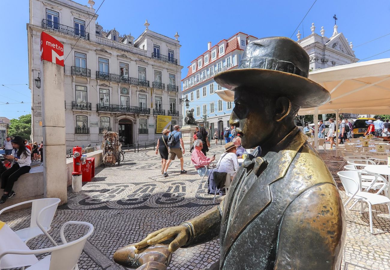 Bairro Alto Blue by Homing