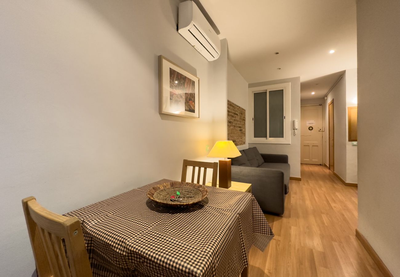 Apartamento en Barcelona - GRACIA comfort, patio place