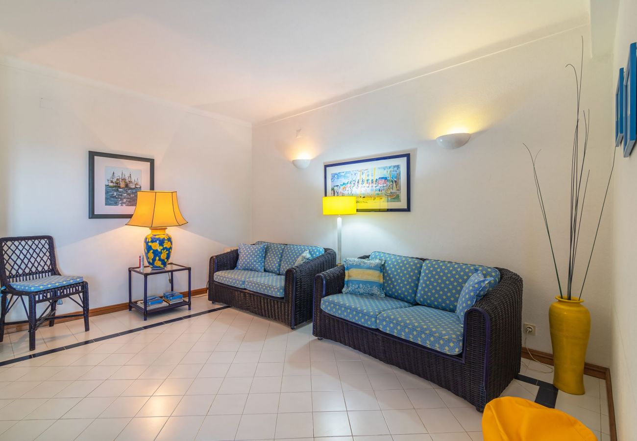 Apartamento en Albufeira - ALBUFEIRA SALGADOS BEACH 2 by HOMING