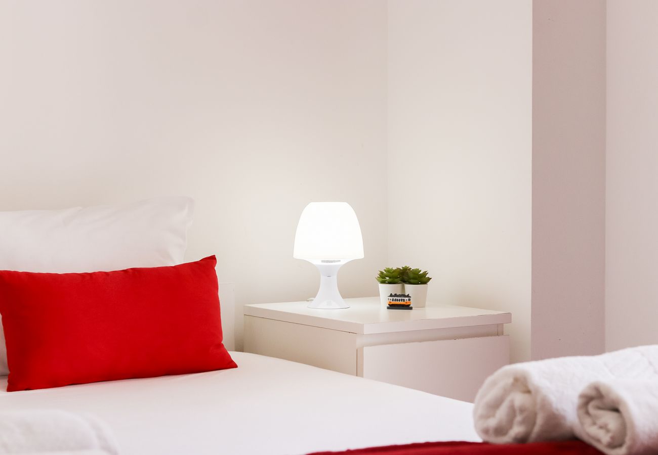 Alquiler por habitaciones en Lisboa ciudad - DOWNTOWN PALMA SUITES 404 by HOMING