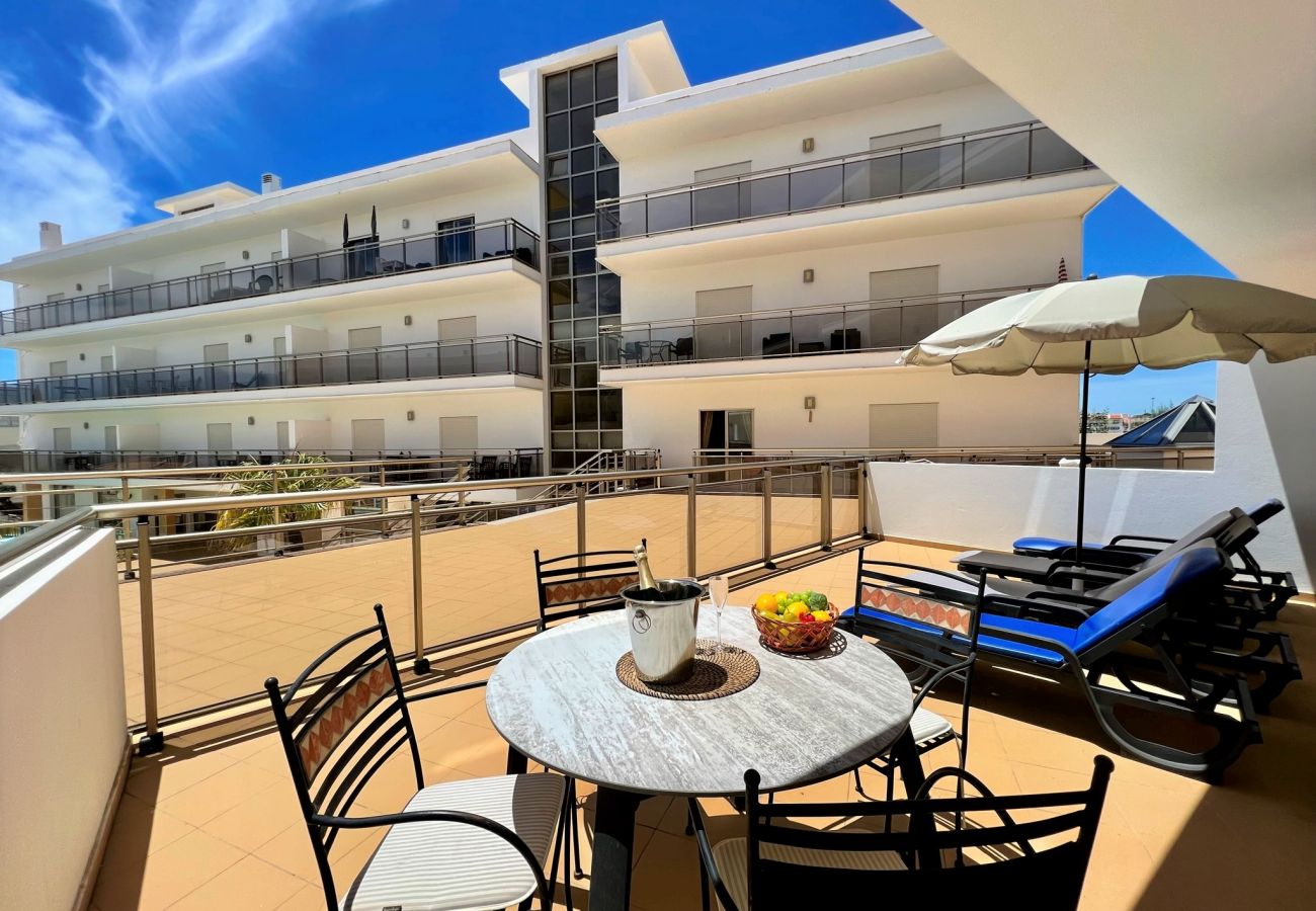 Apartamento en Albufeira - ALBUFEIRA TERRACE WITH POOL by HOMING