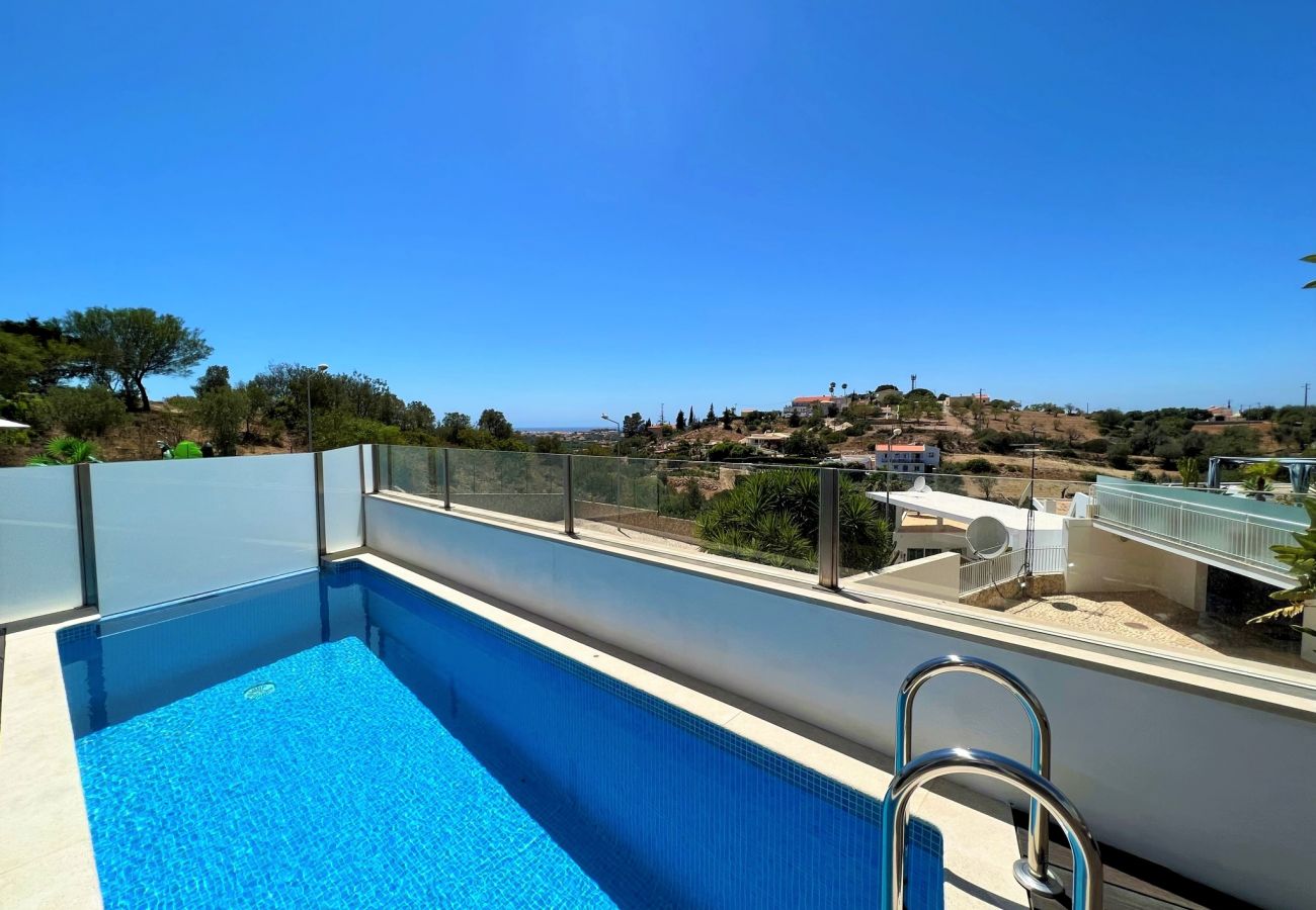 Casa adosada en Albufeira - ALBUFEIRA DELUXE RESIDENCE WITH POOL by HOMING