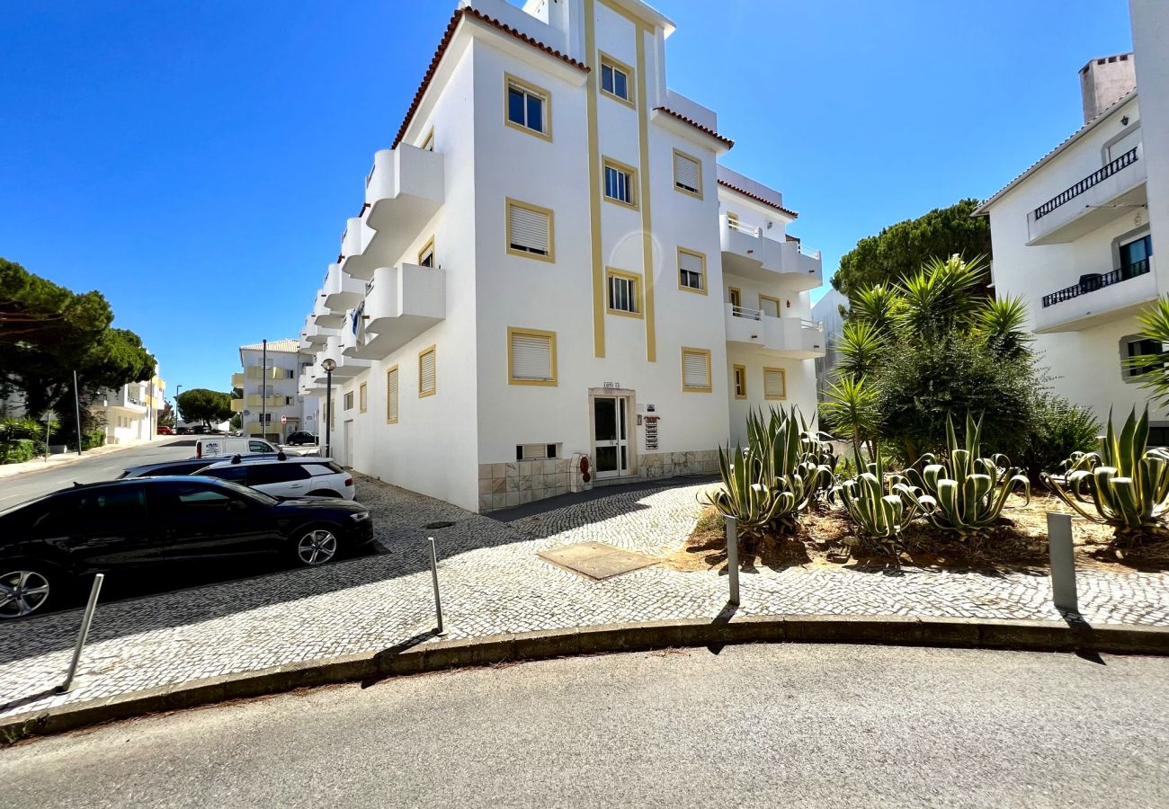 Apartamento en Albufeira - ALBUFEIRA FALÉSIA BEACH 2 by HOMING