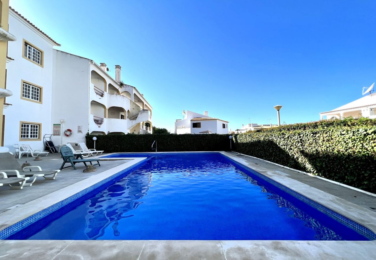 Apartamento en Quarteira - QUARTEIRA CLASSIC WITH POOL by HOMING