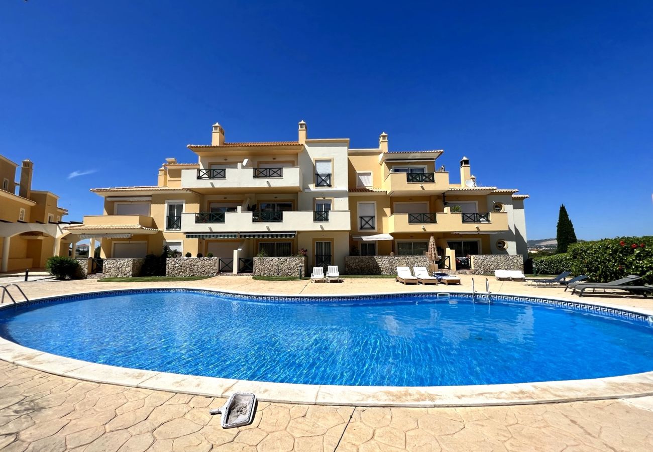 Apartamento en Albufeira - ALBUFEIRA VALLEY 2 WITH POOL by HOMING