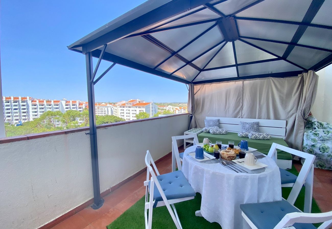 Apartamento en Albufeira - ALBUFEIRA SKY LIGHT WITH POOL by HOMING