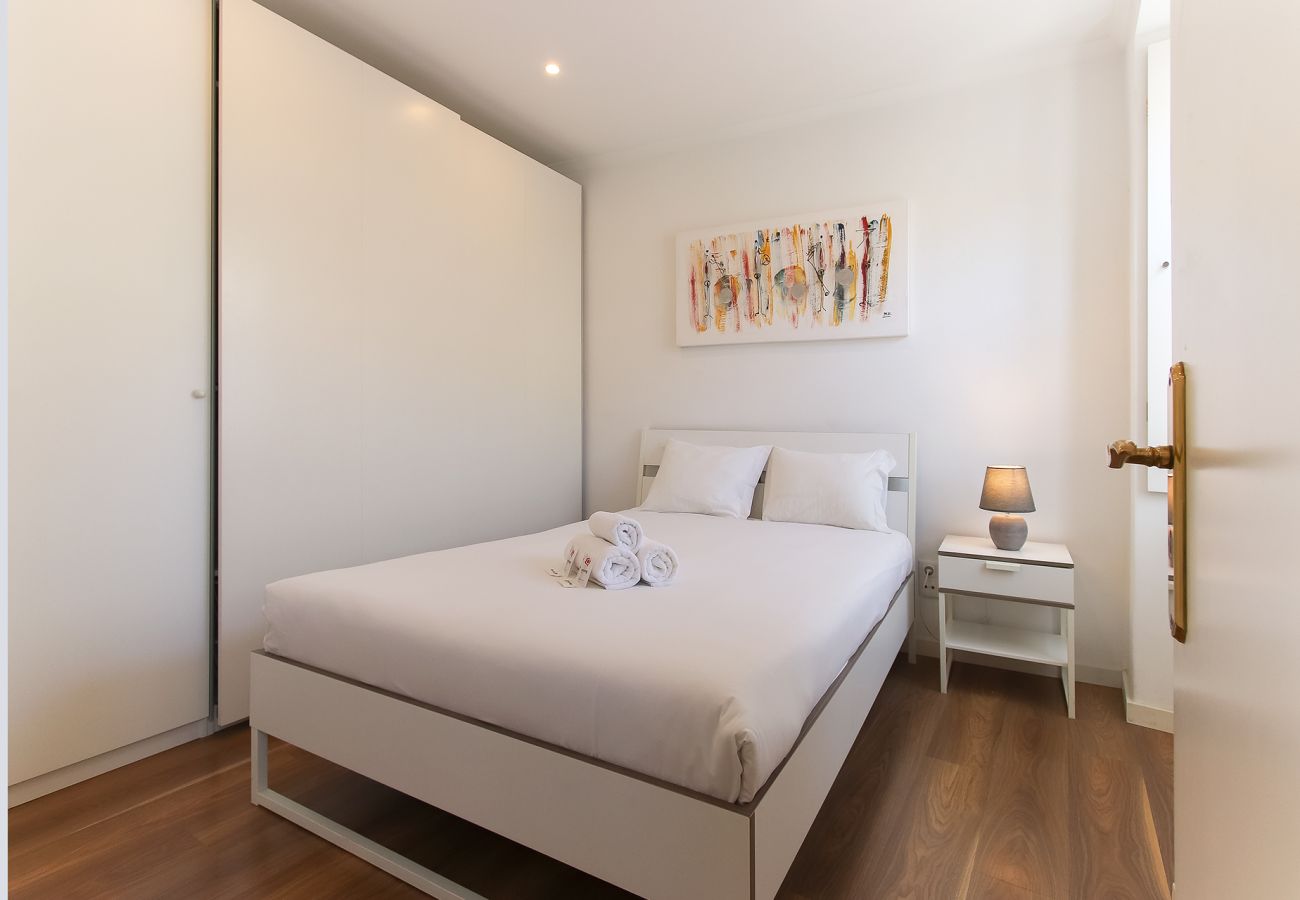 Apartamento en Lisboa ciudad - TYPICAL MADRAGOA by HOMING