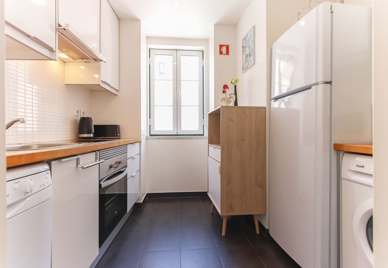 Apartamento en Lisboa ciudad - TYPICAL MADRAGOA by HOMING