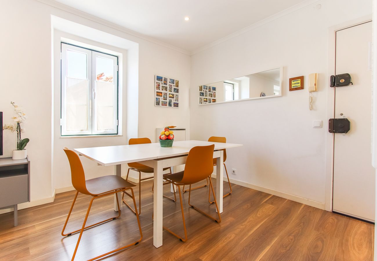 Apartamento en Lisboa ciudad - TYPICAL MADRAGOA by HOMING