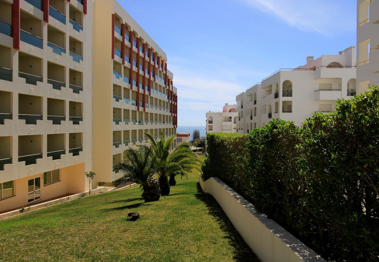 Appartement à Armação de Pêra - ARMAÇÃO DE PÊRA BRIGHTNESS 1 WITH POOL by HOMING