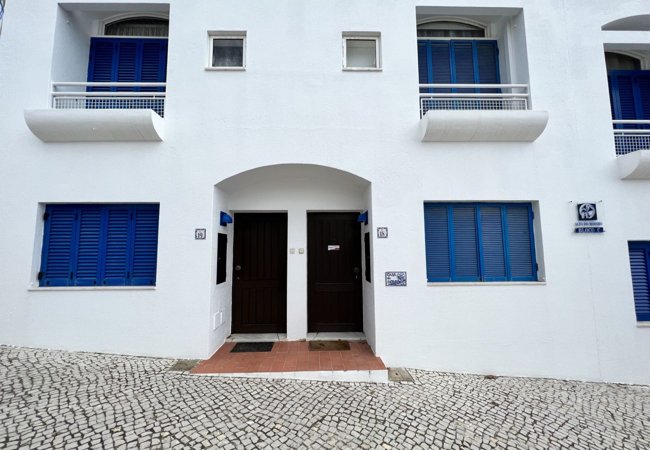 Appartement à Albufeira - ALBUFEIRA SUNSET WITH POOL by HOMING