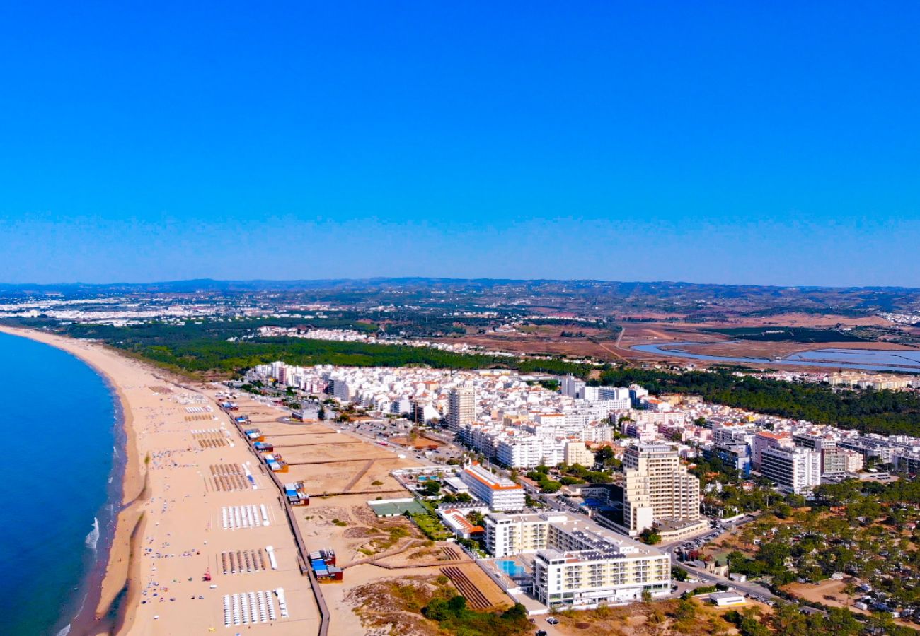 Appartement à Monte Gordo - MONTE GORDO BEACH OCEAN VIEW 4 by HOMING